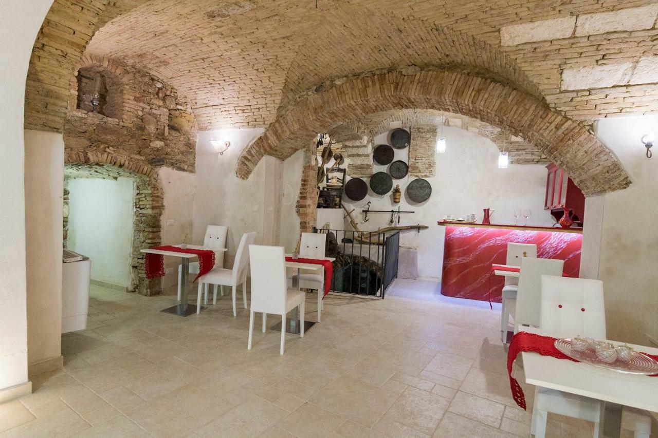 Residenza La Nivera Miglionico Экстерьер фото