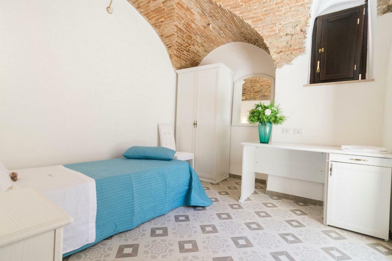 Residenza La Nivera Miglionico Экстерьер фото